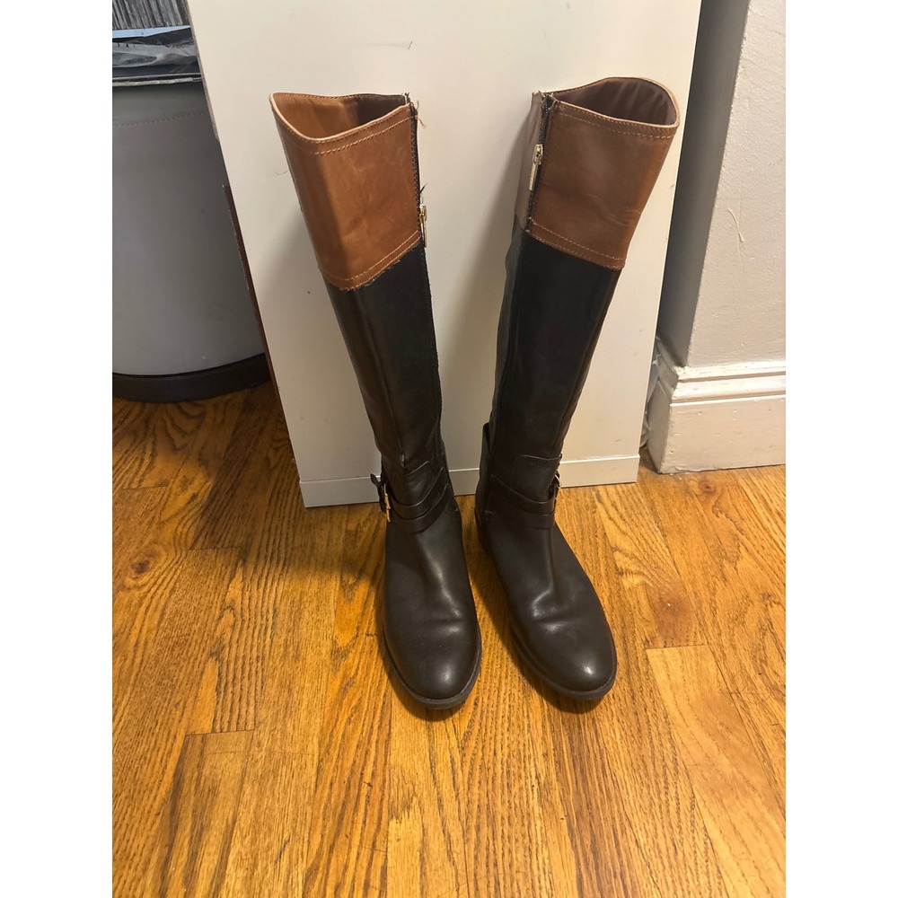 Vince Camuto Riding Boots Womens 7.5 Black Tan Leather Two Tone Crest Buckle